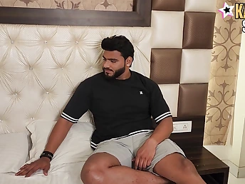 Desi Fellow unfamiliar Arabistan pounds HEMA Bhabhi in a muddy chat-crammed fucky-fucky