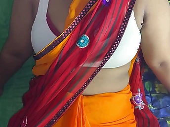 Hot Desi Indian chick Naeem & Nagma obtain wild up hot and romantic sex