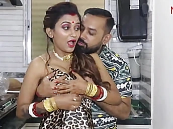 Sensual Indian housewife Antim and her spouse pamper in torrid kitchen hookup
