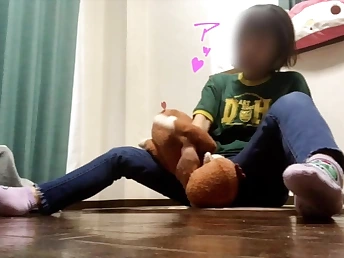 Sakura-momoka gets private with her chick and loves sole fetish action