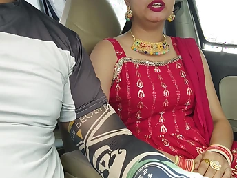 Desi Indian Handsome Bhabhi gets screwed in set forth roughly a meaty manstick in hot doggy-style work