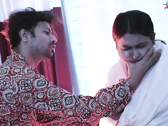 Step brutha-in-law's molten stepmother with a sumptuous bod gets tough hookup and inward orgasm from her dangled paramour