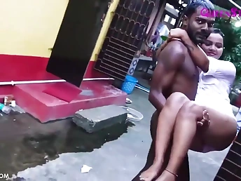 See this Indian inexperienced stunner frineds with her mother