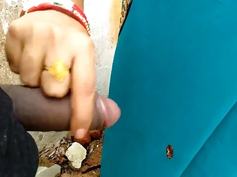 Ultra-Kinky Indian Mother films outdoor three-way with gang-bang and rear end-fashion hump