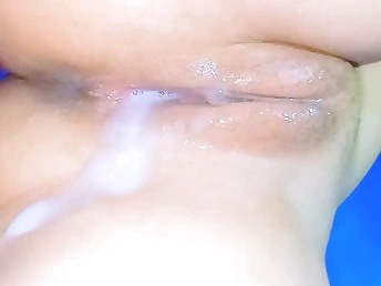 Close-up of sister Sischa Came to my place at night to boink me - no strings affixed!