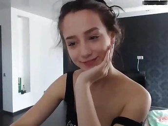 Super-cute couple having amateur hard sex