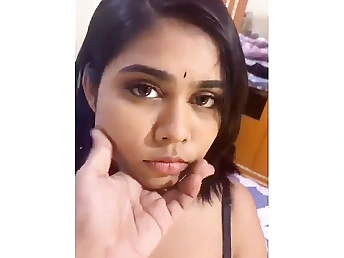Pati ke ghar per na Rahane per Pati ke dost se chudwaya - A fur covered Indian bhabhi's buttfuck fantasies