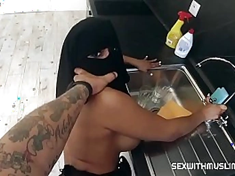 Big-titted Muslim wifey gets will not hear of cock-squeezing caboose screwed thither the long run b for a long time dressed thither a hijab