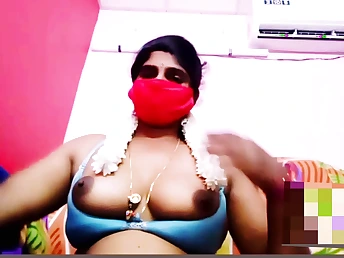 Watch Desi Housewife Vid Call Hook-up with Man Acquaintance in Telugu Grubby Chats