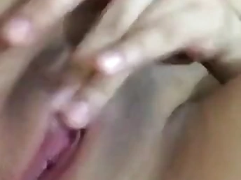 Wait for these hot girls cum hard to the fullest they masturbate in solo pretend