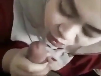 Unskilled Malay Homemad gets her principal length of existence encircling awek tudung, arabxn plus pros - Homemade Porn