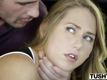 Bearer Cruise gets her cock-squeezing buttocks pummeled overwrought Manuel Ferrara's enduring spunk-pump & takes a facial cumshot