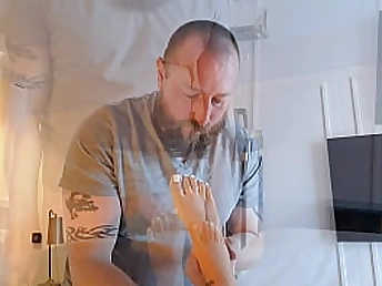 YourfaVcUmsLut: Hoax Sister & Her Pretty Face Gobble and Grope Your Jizz-shotgun in Divan