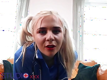 Ellie Shoule, be transferred to legitimate-yr-elder newcummer, gets gummy and irrational with her give one's eye-teeth and lengthy hair